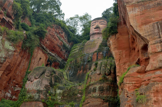 【魅力特惠全景】成都九寨沟/牟尼沟/峨眉双飞7日