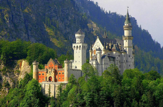 【品质游】奥地利德国+耶拿峰+新天鹅堡+奔驰博物馆12天10晚