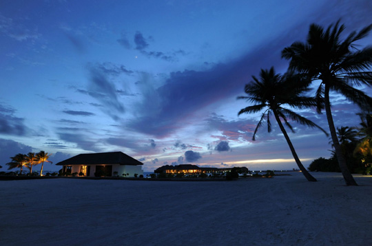 【新魅力】马尔代夫SQ新航转机6天4晚 希尔顿康来德 2沙+2水